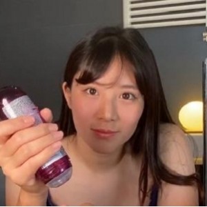OnlyFans网红妹子OBOKOZU玩白人亚洲女孩4V1.9G视频